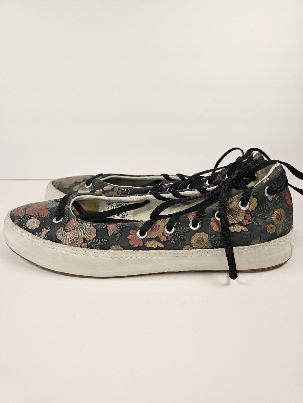 Converse Rina Bloom Lace Up Ankle Wrap Leather Ballet Flat Size 7.5 Floral RARE - Picture 4 of 9